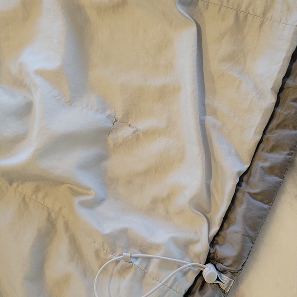 Women's Patagonia Nano Puff jacket, size M in gray - Picture 11 of 11